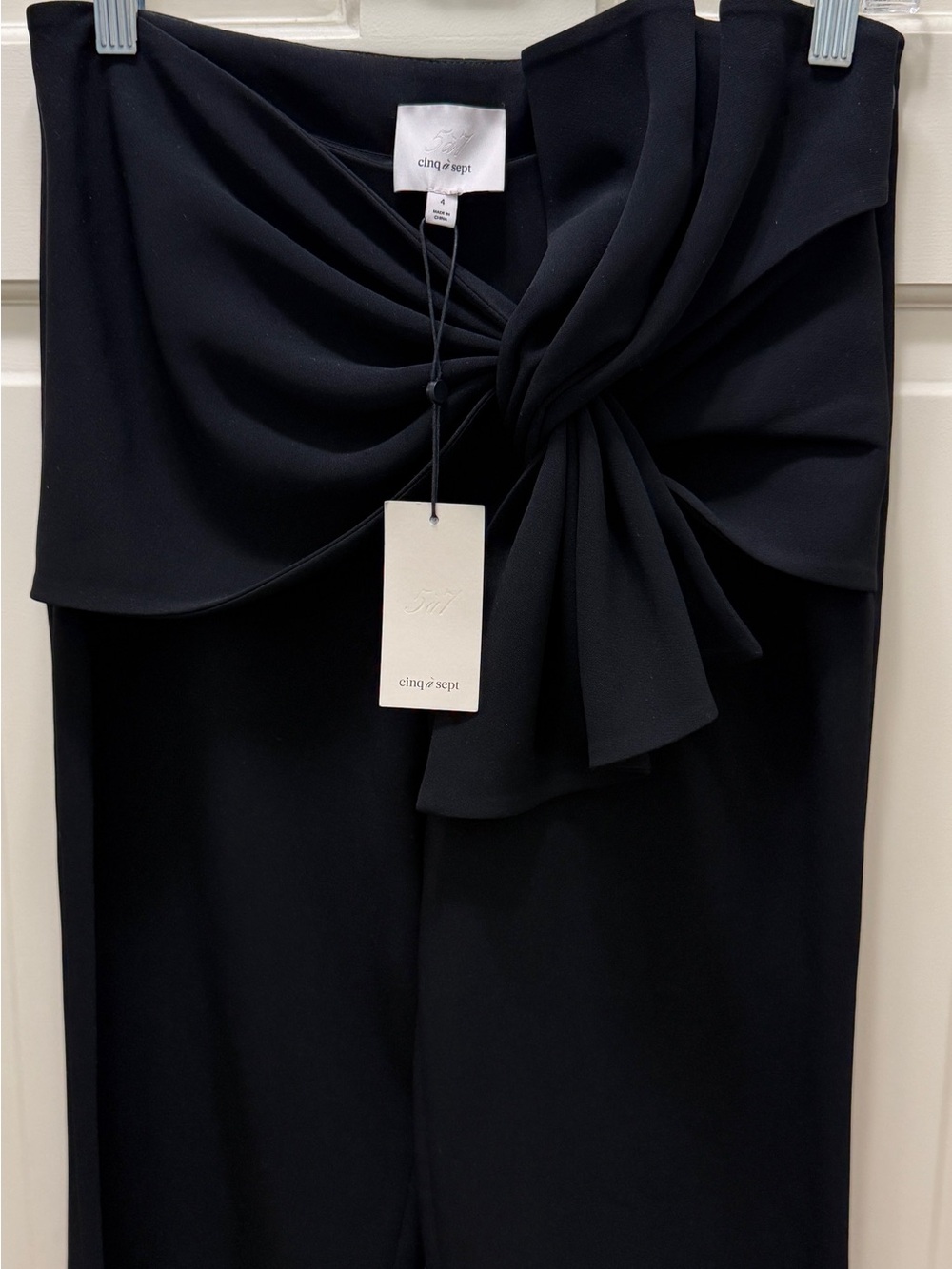 cinq a sept Black Connor Pant NWT 4